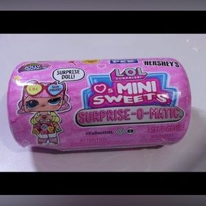 4 Brand New LOL dolls. New in package. 2 Mini sweet, 2 sunshine makeover.